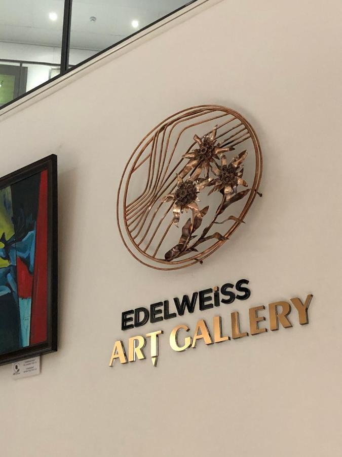 Edelweiss Art Hotel Уланбатар Екстериор снимка